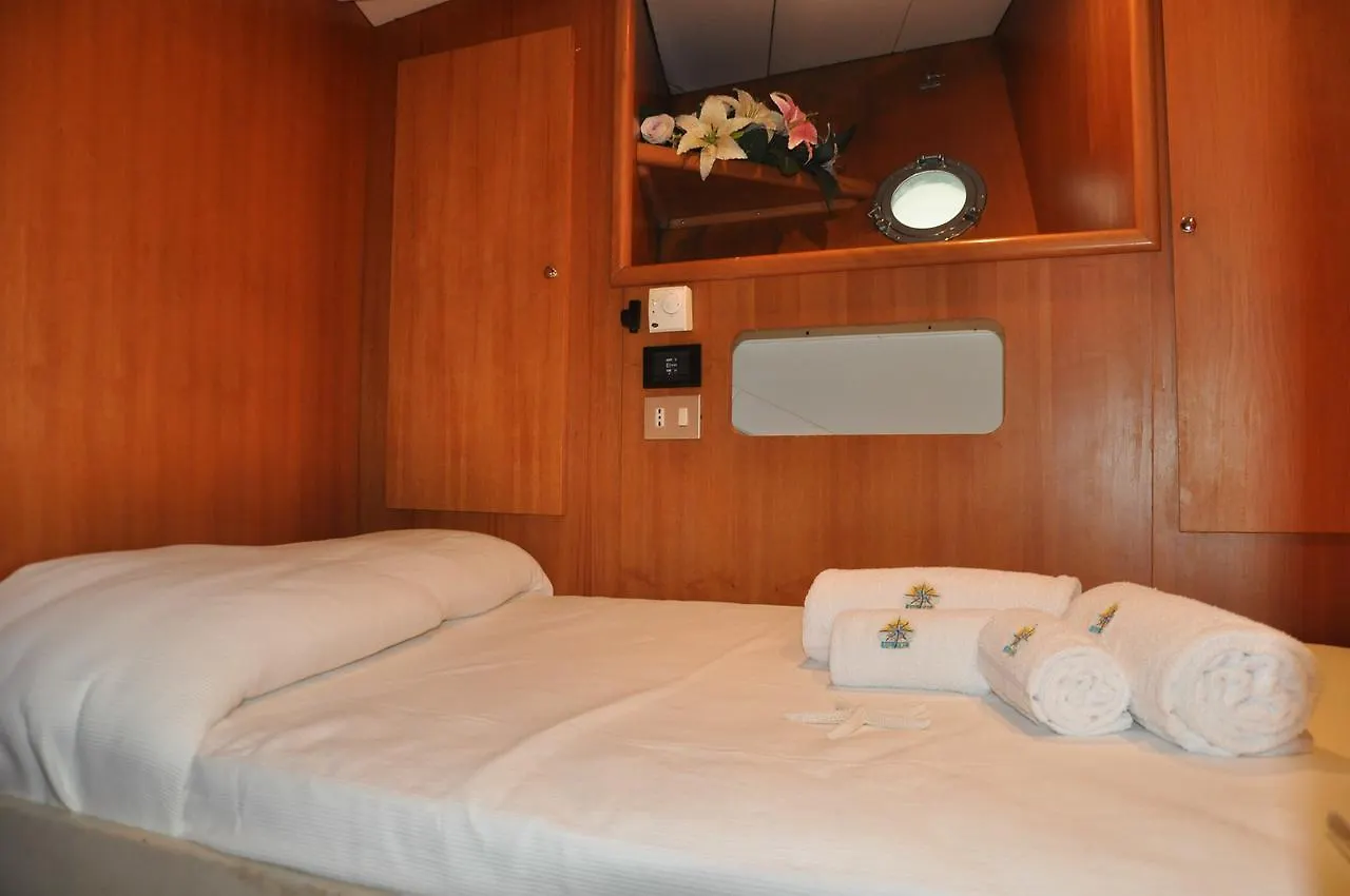 Botel Yacht Fortebraccio Venezia