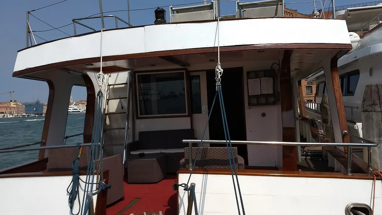Yacht Fortebraccio Venezia 0*, Venedig Italien